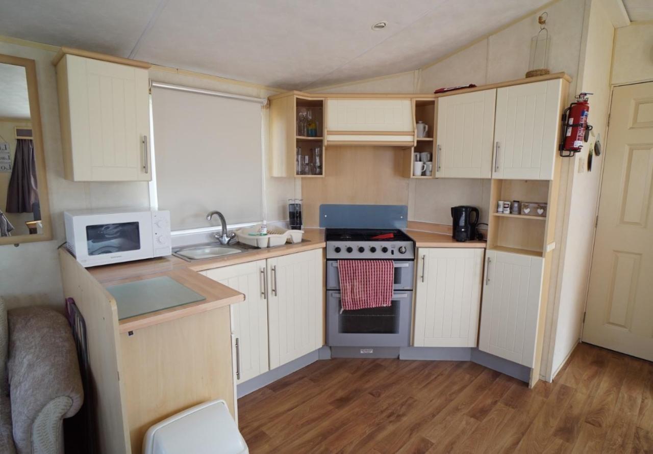 Lyntons 3 Bedroom Caravan Pets Stay Free Linen Included Heacham Esterno foto