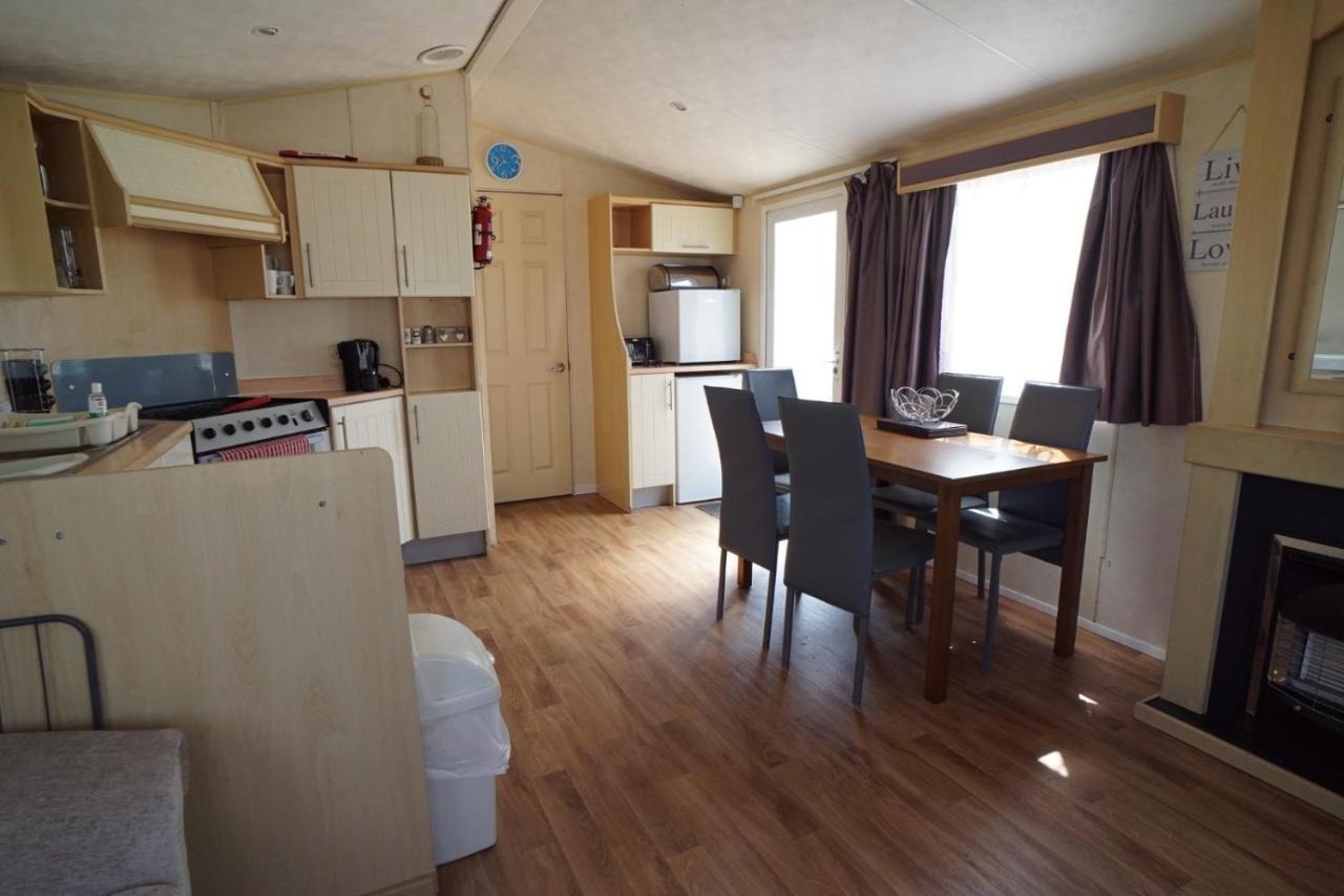 Lyntons 3 Bedroom Caravan Pets Stay Free Linen Included Heacham Esterno foto
