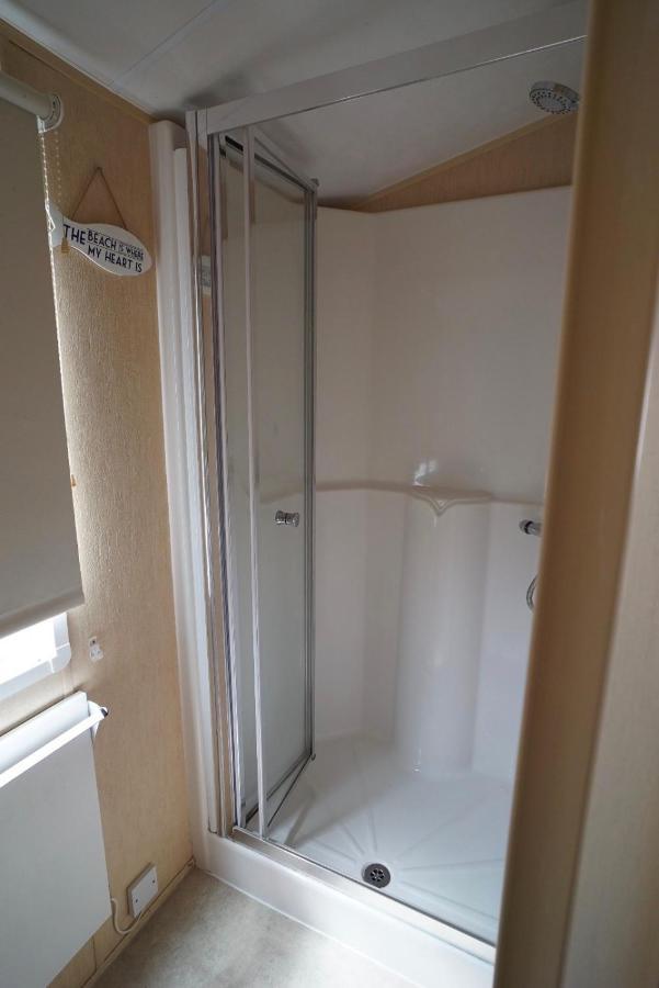 Lyntons 3 Bedroom Caravan Pets Stay Free Linen Included Heacham Esterno foto