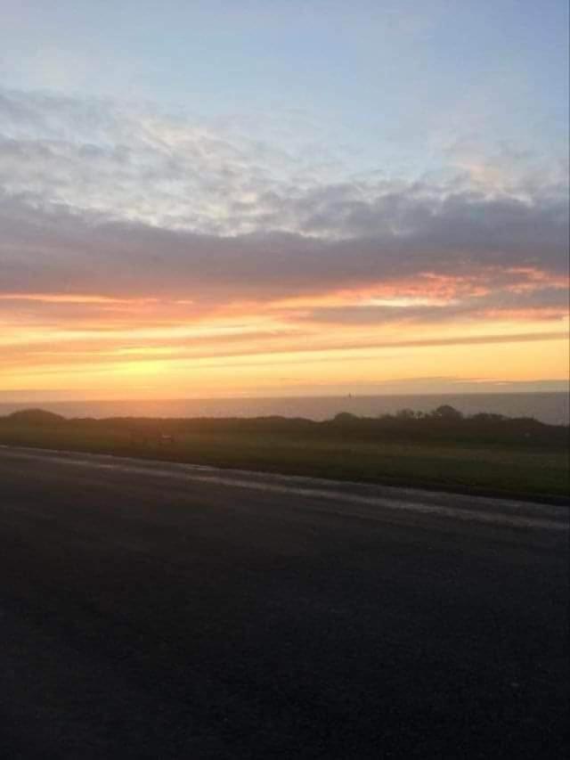 Lyntons 3 Bedroom Caravan Pets Stay Free Linen Included Heacham Esterno foto