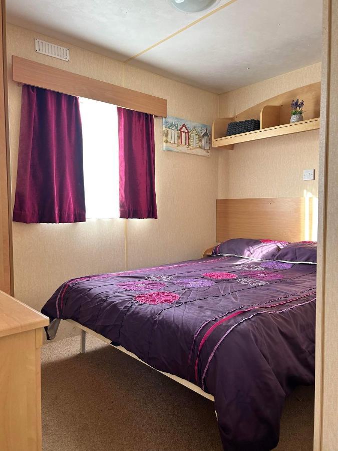 Lyntons 3 Bedroom Caravan Pets Stay Free Linen Included Heacham Esterno foto
