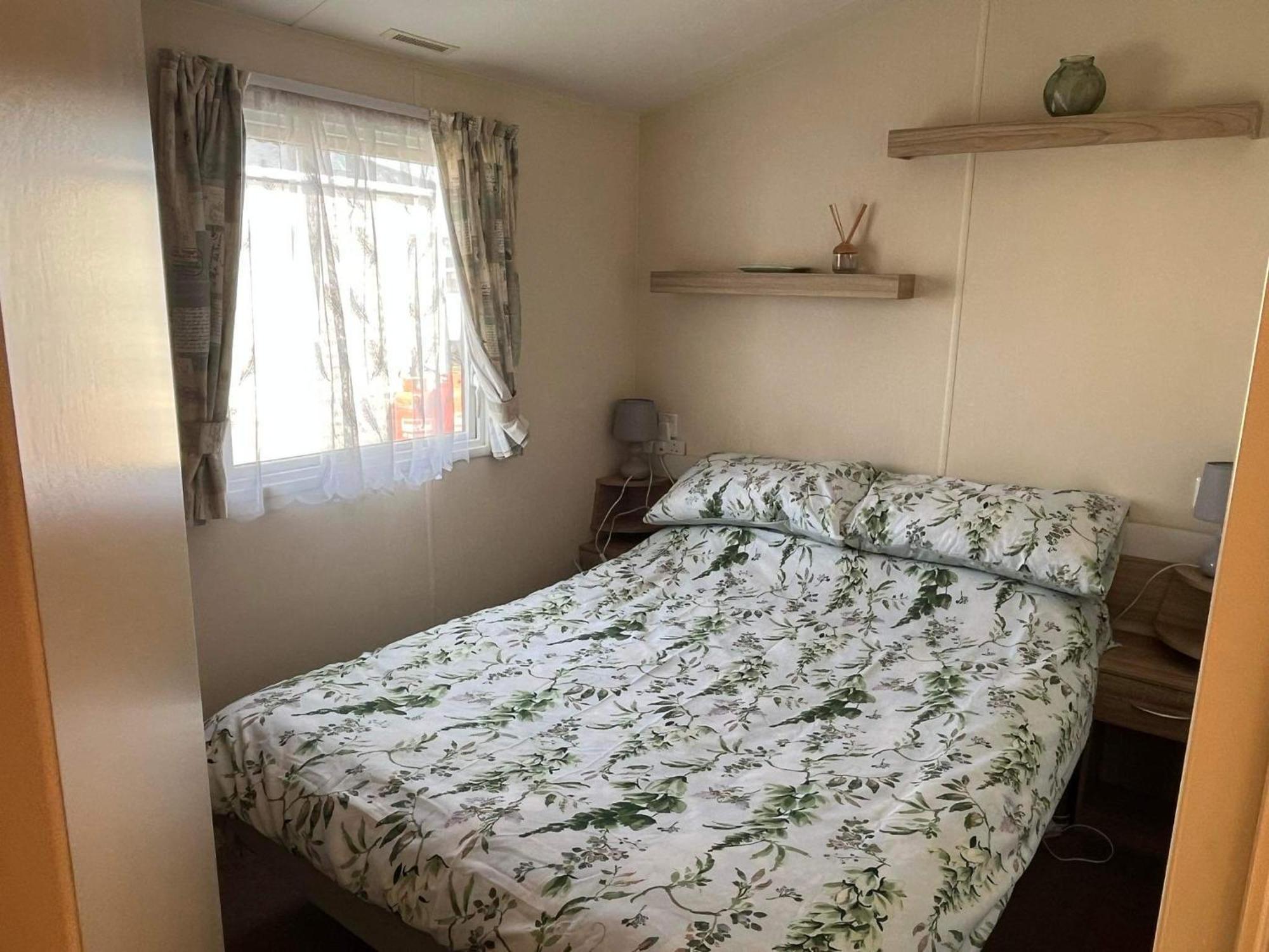 Lyntons 3 Bedroom Caravan Pets Stay Free Linen Included Heacham Esterno foto